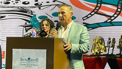 حسام الشاعر يشيد بمهرجان الغردقة السينمائي ويدعو لاستثمار الفن في تنشيط السياحة