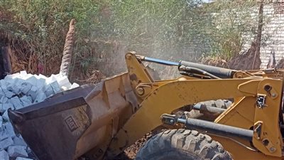 حملة لإزالة التعديات على الأراضي الزراعية وأملاك الدولة بالمنيا 