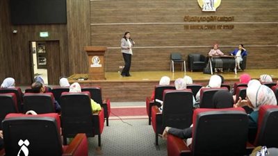 ندوة بالقومي للمرأة عن دور السيدات في الاستقرار والأمان المجتمعي