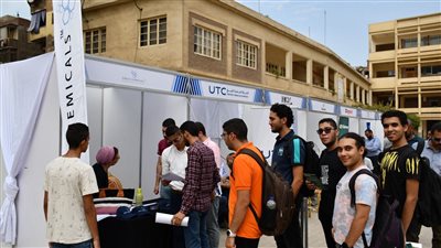 بينها مهندسين وفنيين.. وزارة العمل و«السالزيان» يوفران فرص عمل للشباب بـ17 شركة