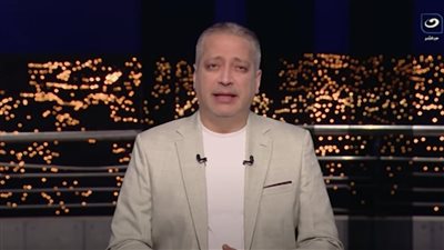 تامر أمين ينفعل بسبب تدريس السيرة الفنية لـ سميحة أيوب بالمدارس (فيديو)