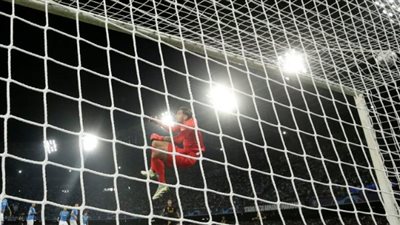 دوري أبطال أوروبا.. ريال مدريد يفوز 3-2 على نابولي في مباراة مثيرة