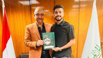 3 أندية تبحث عن التعاقد مع أيمن أشرف لاعب البنك الأهلى