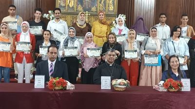 العمل: ختام برنامج تدريب مهن التسويق الإلكتروني والفوتوشوب بالإسكندرية