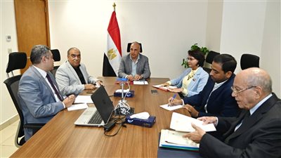 وزير الري يتابع آخر تطورات الاستعداد لـ أسبوع القاهرة السادس للمياه