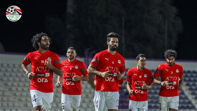 المنتخب يخوض تدريبه الأول بالإمارات استعدادا لوديتي زامبيا والجزائر.. صور