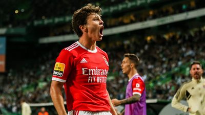 مانشستر يونايتد مهتم بضم جوهرة بنفيكا البرتغالي