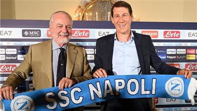 رئيس نابولي عن مدرب الفريق: لم يعد يعرف كرة القدم الإيطالية