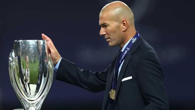 زيدان يكشف حقيقة تدريب مارسيليا الفرنسي ومستقبله التدريبي