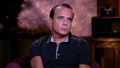 محمد الشقنقيري يتعرض لحادث سير على الطريق الصحراوي