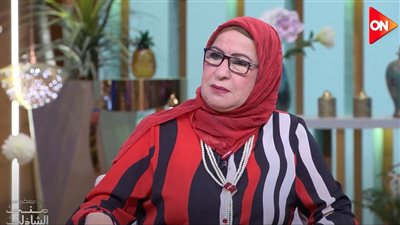 الأخت الصغري لـ سعاد حسني: كان عندها 17 أخ وأخت وتمنت تكون زي نجاة (فيديو)