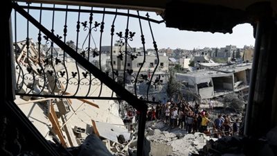 قوات الاحتلال الإسرائيلي تدك منازل جديدة في رفح