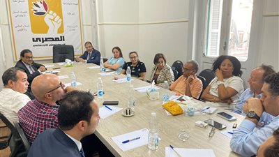 المرشح الرئاسى فريد زهران يستقبل عددا من رموز العمل الحقوقي