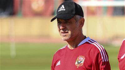 تقارير.. كولر يوافق علي ضم مدافع محلي ومحمد عبد المنعم كلمة السر