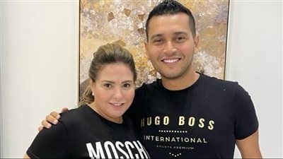 صابرين تحتفل بعيد ميلاد ابنها الـ29 (صور)