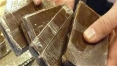 ضبط حارس عقار لإتجاره في مخة الحشيش بالشروق 