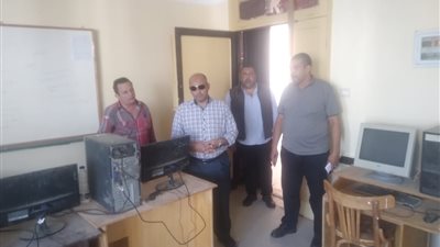 «وكيل تعليم مطروح» يحيل 18 من العاملين بديوان المديرية للتحقيق 