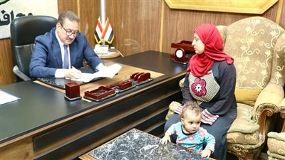 محافظ المنوفية يأمر بصرف مساعدات مالية ومواد غذائية للحالات الإنسانية 