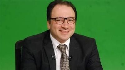 خبير اقتصادى يكشف مخطط منظمات دولية لنشر العملات الأجنبية المزيفة فى مصر 