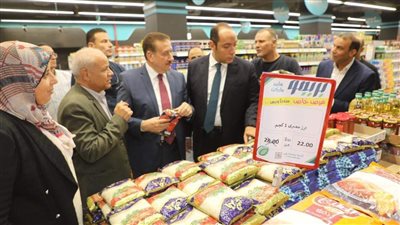 ضخ 95 طن سكر مدعم.. وتحرير 221 محضرا تموينيا بالمنوفية