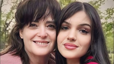 أول فيديو للأمريكية وابنتها التى أطلقت المقاومة سراحهما