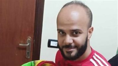 مواطن يطلق اسم 