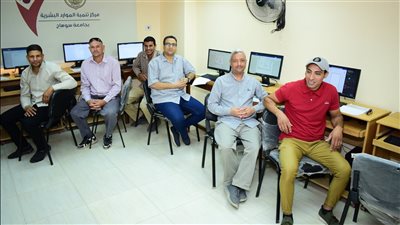 بهدف رقمنة الجامعة.. دورات تدريبية للجهاز الإداري بجامعة سوهاج