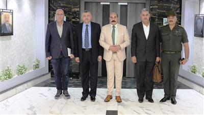 محافظ أسوان: ضخ السلع الأساسية لزيادة المعروض بأسعار مخفضة لتحقيق التوازن بالأسواق 