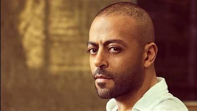 تامر عاشور يروج لأغنيته الجديدة «هيجيلي موجوع».. ويعلن موعد طرحها (فيديو)