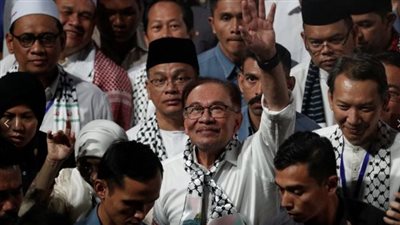 رئيس الوزراء الماليزي يندد 