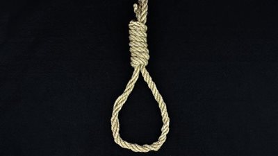 تفاصيل جديدة بشأن العثور على جثة شاب مشنوقا داخل منزله بمنشأة ناصر