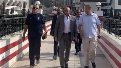 سداسي مجلس حسين لبيب يصل مقر القلعة البيضاء لتسلم نادي الزمالك