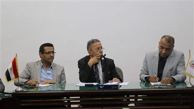 ممثلو النقابات المهنية يناقشون تطورات الأوضاع بـ«غزة» بعد قطع الاتصالات والإنترنت (تفاصيل)