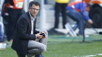 تقارير: الشرط الجزائي يعطل رحيل أوسوريو عن الزمالك.. وتعديلات بجهازه المعاون