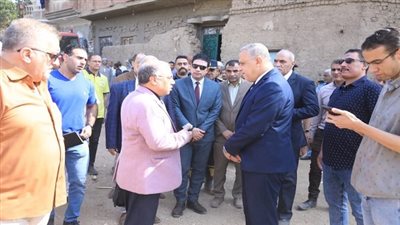 «التضامن» توجه بصرف إعانات عاجلة لمتضرري المنزل المنهار بسوهاج