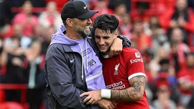 يورجن كلوب يتغني بلاعبه: قليلون من يفهمون اللعبة مثله