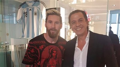 لأول مرة.. مصري بفريق عمل جائزة الكرة الذهبية بفرنسا هذا العام