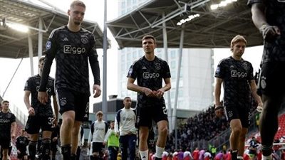 أياكس يكشف عن أسم المدرب المؤقت خلفًا لستاين المُقال