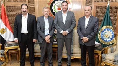 محافظ الدقهلية يستقبل أعضاء اللجنة النقابية للصحفيين 