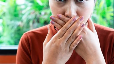 تحدي خطير.. ماذا حدث لفتاة التيك توك التي تناولت الرقائق الحارة جدا؟