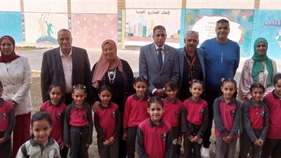 وكيل مديرية القاهرة لشئون الإدارات التعليمية تتابع انتظام مدارس إدارة المستقبل.. صور