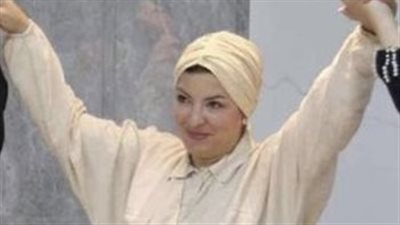 استشهاد الفنانة الفلسطينية إيناس السقا وابنتيها إثر القصف المتواصل على غزة