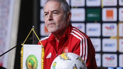 ترشيح كولر ضمن 10 مدربين لجائزة الأفضل في إفريقيا