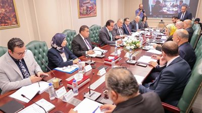 وزارة الصحة: ضم أعضاء المهن الطبية بالمؤسسة العلاجية لعضوية صندوق المخاطر