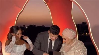  شقيق أحمد داش يحتفل بخطبته في أحد الفنادق (صور)