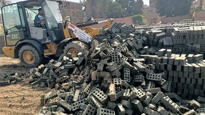 إزالة 205 حالات تعد على الأراضي الزراعية و32 مخالفة بناء بالغربية