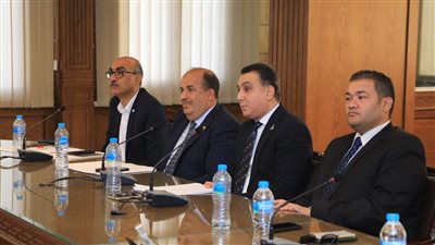 بعد الاجتماع بالقيادات التنفيذية.. قائمة مطالب النائب إيهاب منصور من محافظ الجيزة