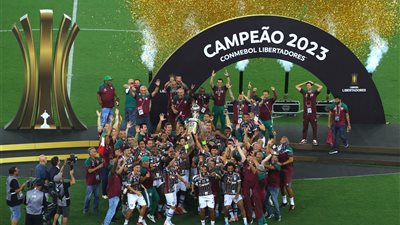 بعد اللقب التاريخي.. دينيز يتحدث عن فلسفة مواجهتي الأهلي ومانشستر سيتي