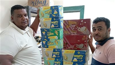 شيبسي وإندومى.. حملة مكبرة تضبط «بلاوى» داخل محلات شهيرة فى أسوان