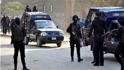 مخدرات وأسلحة.. مصرع وإصابة 5 أشخاص خلال مداهمة البؤر الإجرامية بالبحر الأحمر 